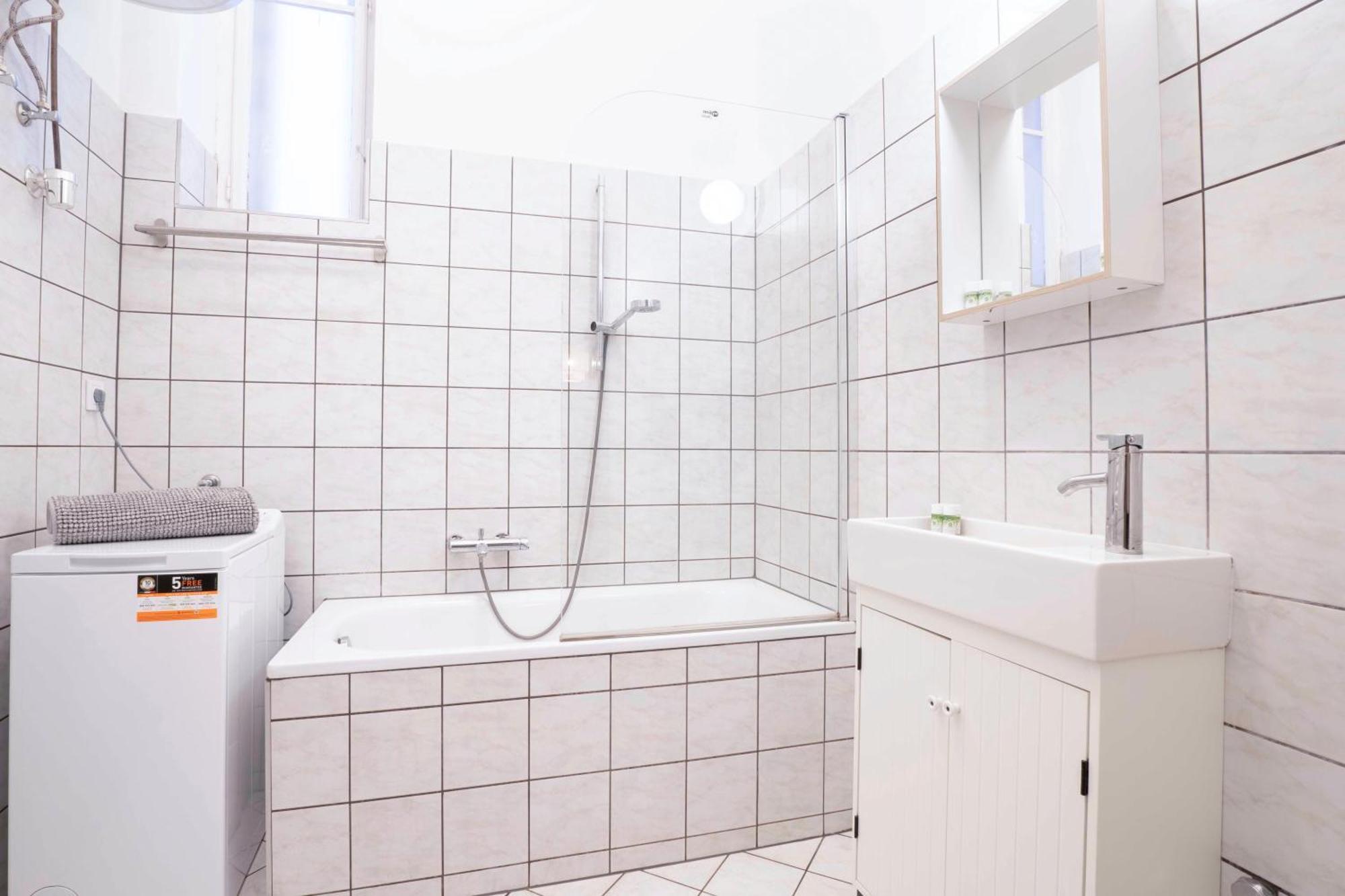Super Comfort Apartment With 3 Rooms Next To Opera Budapeşte Dış mekan fotoğraf